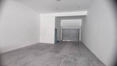 Ground floor TTDI Grove Square 2 Facing main road Kajang Bypass Hig