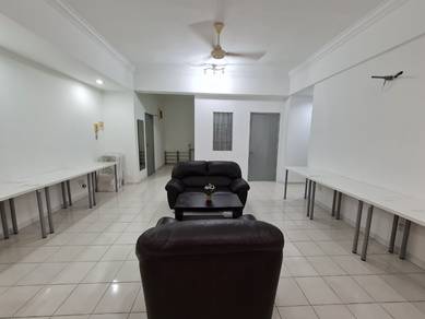 Cypress condo at Bandar Sungai Long walking distance to UTAR