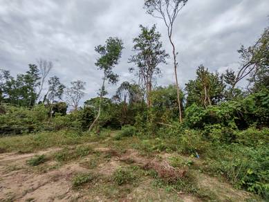 TOWN AREA Freehold Non Bumi Lot Vacant Bungalow Land Besides IPD
