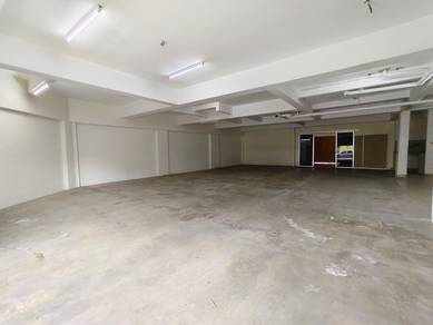 Corner Ground Floor Shop At Taman Merdeka For Rent