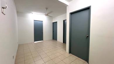Pusat Komersial Seksyen 7 Shop Apartment