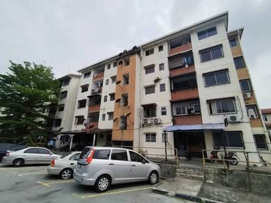 Flat Seksyen 3 @ Bandar Baru Bangi -Blok 4 Tingkat 4 -Ready unit