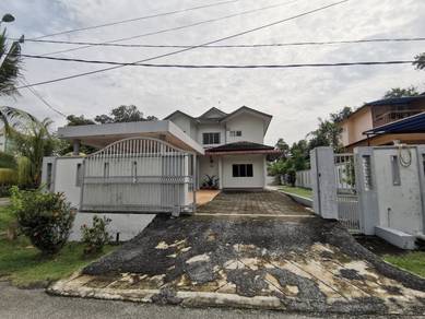 Kajang Town centre Big Bungalow House