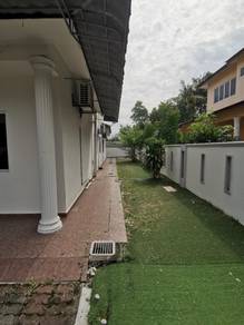 Kajang Town centre Big Bungalow House
