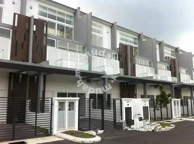 Middle ROOM A/Con WIFI CHEAP Bandar Mahkota Cheras Near BMC Mall UTAR