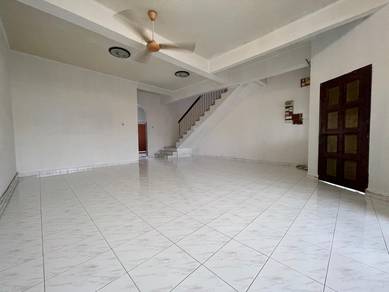 Parit Jawa Muar house for rent