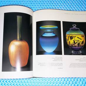 Contemporary Glass: Color, Light & Form [Hardcover