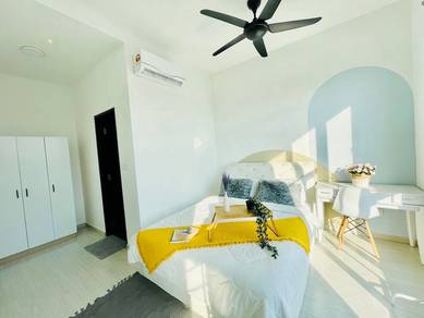 Fully Furnished Master Room for rent WITH ONE MONTH DEPOSIT ONLY