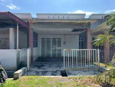 FACING OPEN Single Storey Taman Lipat Kajang Jasin Melaka