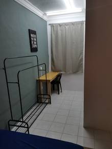 Queen Room Ladies Only at Angkasa Apartment Ph1, Menggatal 7 flr