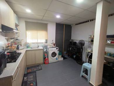 Two Storey House at Pandan Perdana Guarded 4R3B Kitchen Fully Extend