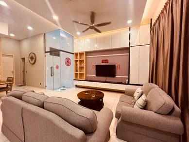 LUXURY‼️3 Storey Superlink @ 8 Residences Padang Temu (Ujong Pasir)