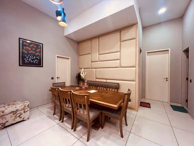 LUXURY‼️3 Storey Superlink @ 8 Residences Padang Temu (Ujong Pasir)