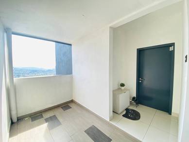 Corner Unit + near HUKM The Holmes 2, Bandar Tun Razak, KL