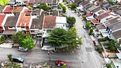 Stunning Corner Lot Double Storey Lorong Setiajasa Damansara Heights