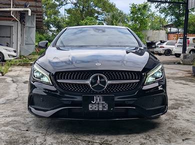 Mercedes Benz CLA180 1.6 AMG  (A)