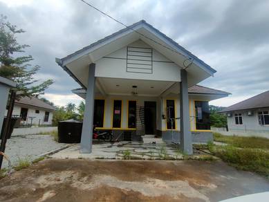 Banglo at Kg. Kubang Keladi, Bachok