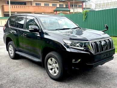 Low Mileage Toyota LAND CRUISER PRADO 2.8 TX