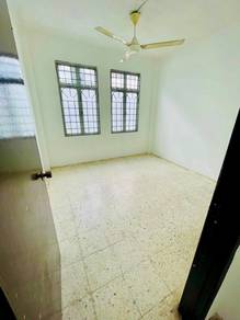 Kiambang Apartment-3