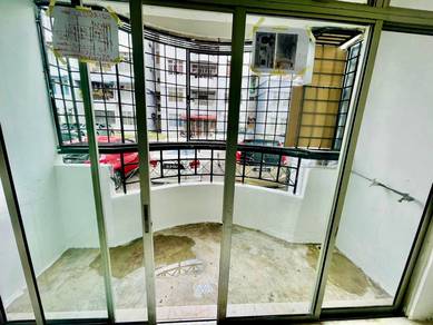 Kiambang Apartment-2