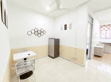 BILIK DOUBLE ROOM Desa Mentari Bandar Sunway Petaling Jaya