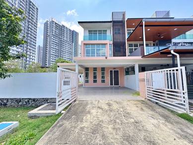 GOOD OFFER CORNER 3 Storey Terrace, Bangi Avenue 3 - 7R 7B FREEHOLD