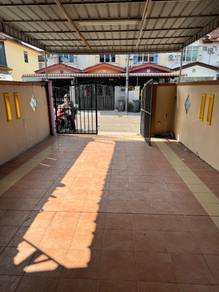 Medium Low kos D/storey Taman Bestari indah For sale