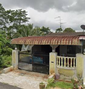 Skudai Taman Universiti Jalan Kejayaan E.Lot Single Storey House