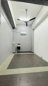 Ground floor shop at Bandar Putra Permai near equine park n Cyberjaya
