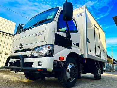 2022 Hino XZU600 Freezer Refrigerator Refrigerated