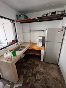 Sri Sabah Flat ( Fridge, W Machine )Nr LRT MRT Maluri M Vertica Cheras