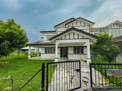 CORNER Lot & FACiNG OPEN 2 Storey Lorong Naluri Sukma Puncak Alam