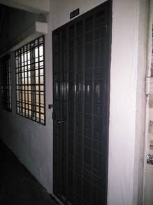 Rumah Pangsa Bandar Saujana Putra