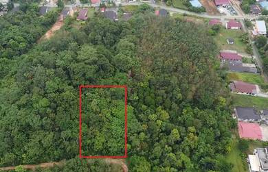 FREEHOLD TERMURAH Tanah Kampung Sesapan Batu Rembau Beranang