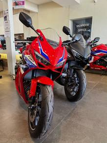 New H CBR650R E-clutch ReadyStock Now!!! Cbr650
