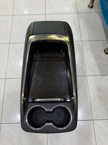 VELLFIRE ALPHARD CENTRE CONSOLE With ARMREST ORI