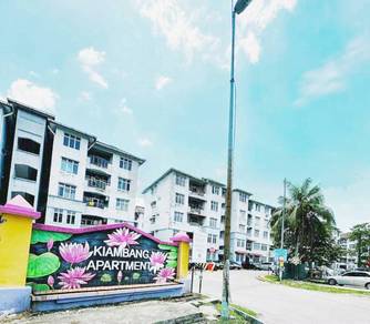 Kiambang Apartment