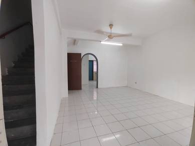 Double Storey House Pinggiran Putra Seri Kembangan MRT Putra Permai 🤩
