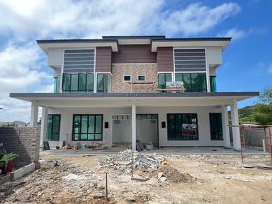 Semi D 2 Tingkat Tepi Jalan Utama Padang Negara, Kuala Terengganu