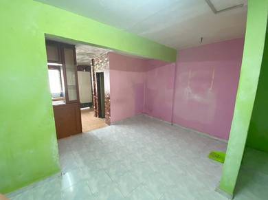 Freehold 2 Storey House Taman Industrial Pusat Bandar Puchong Batu 12