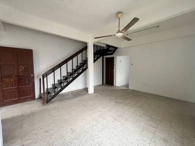 Taman Bersatu Corner Lot Simpang Pulai Ipoh Perak