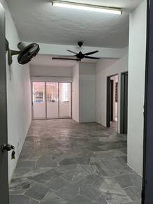Taman Daya Shop Apartment