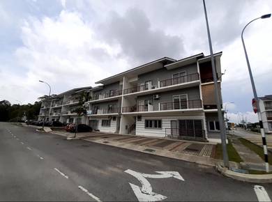 1st Floor Townhouse Type Suci Ainsdale Town, Seremban near Toll