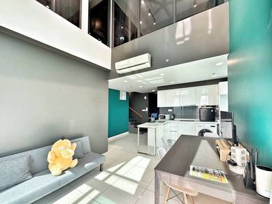 Almas Suites @ Puteri Harbour, Duplex, Renovated, Sea View, Good Unit