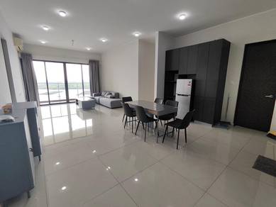 Danga bay / Master bedroom / Baypoint / Near CIQ / Shuttle bus to CIQ