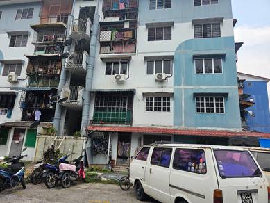 Flat PKNS seksyen 18 Shah Alam selangor