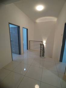Gated & Guarded 2 Storey @ Hijauan Hills Meru , Simpang Ampat For RENT