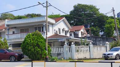 Balakong Sg Besi Indah Corner House
