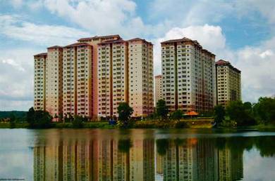 Laguna Biru