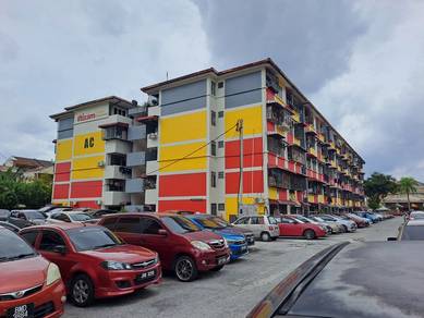 Flat Pandan Indah